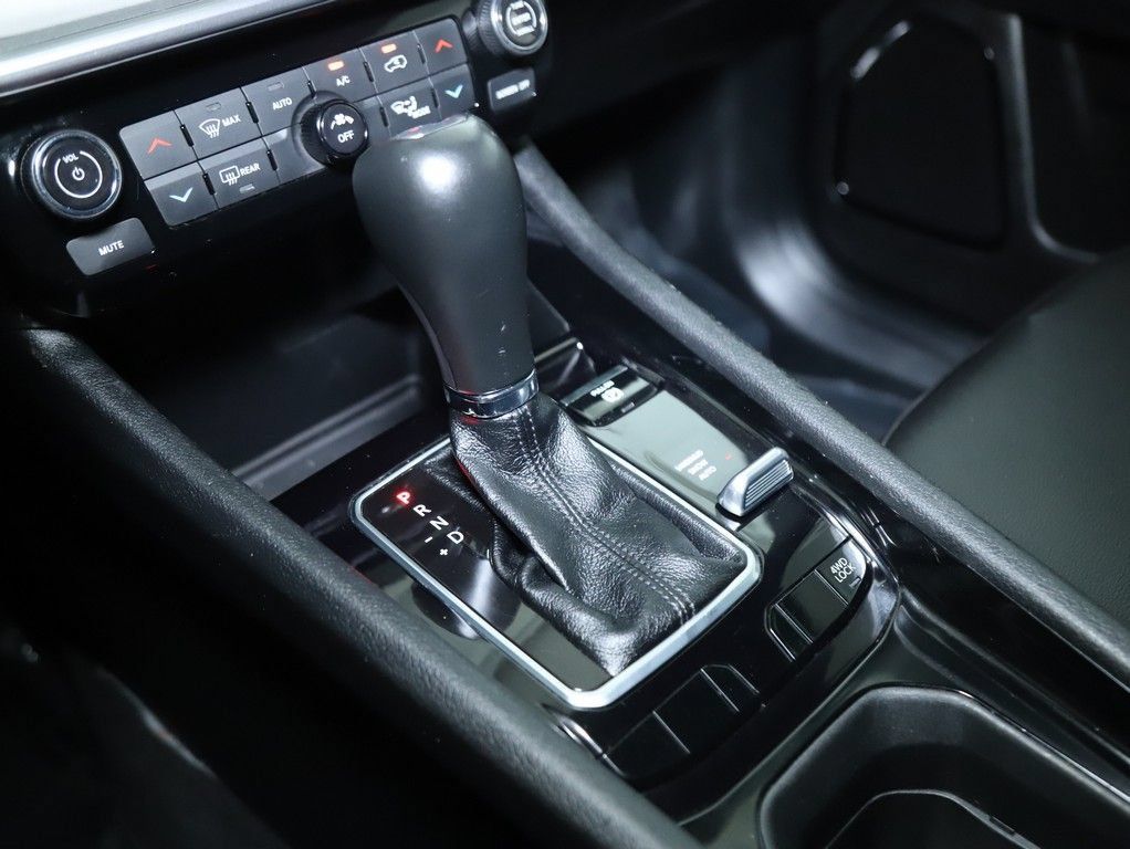 Used 2025 Jeep Compass Limited AWD/4WD image 31