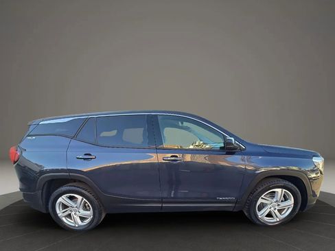 Used 2018 GMC Terrain SLE image 4