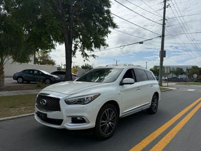 Used 2016 INFINITI QX60 Luxe w/ Deluxe Technology Package