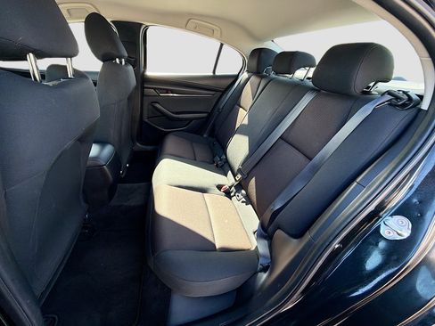 Used 2024 MAZDA MAZDA3 s image 19