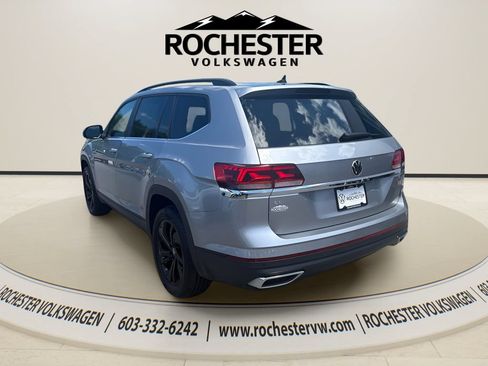 Used 2022 Volkswagen Atlas SE w/ Panoramic Sunroof Package AWD/4WD image 4
