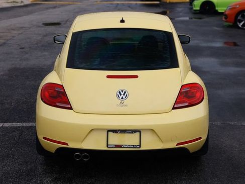Used 2013 Volkswagen Beetle 2.5 FWD image 12