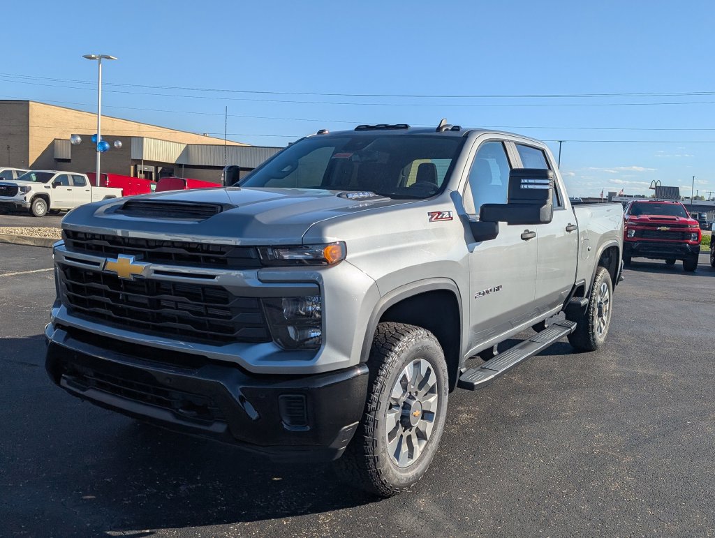 New 2026 Chevrolet Silverado 2500 Custom AWD/4WD image 3
