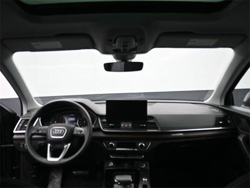 Used 2025 Audi Q5 2.0T Premium image 26
