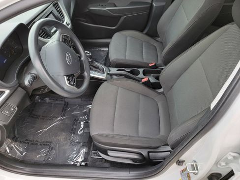 Used 2019 Hyundai Accent SE image 11