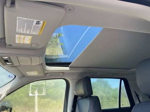 Used 2025 Ford Expedition Max Active image 23