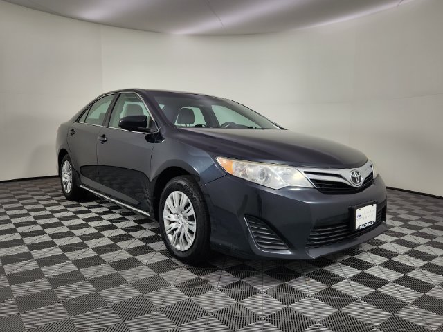 Used 2014 Toyota Camry LE w/ Fleet Convenience Package FWD image 7