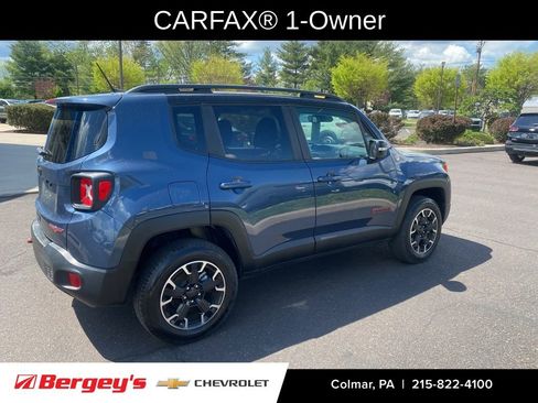 Used 2023 Jeep Renegade Trailhawk image 3
