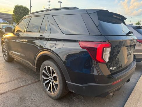 Used 2020 Ford Explorer ST w/ Premium Technology Package AWD/4WD image 4