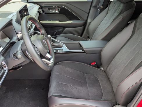 Certified 2025 Acura ADX A-Spec image 11