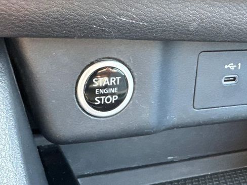 Certified 2023 Nissan Rogue SV AWD/4WD image 36