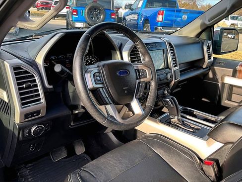 Used 2016 Ford F150 Lariat w/ Equipment Group 501A Mid image 13