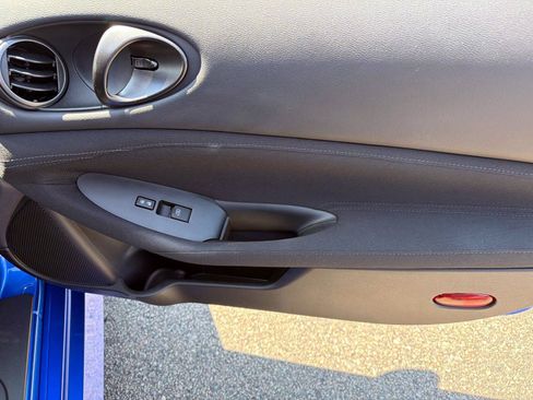 Used 2025 Nissan Z Sport w/ Floor Mat Package RWD image 12