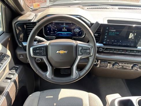 Used 2026 Chevrolet Silverado 1500 LT image 25
