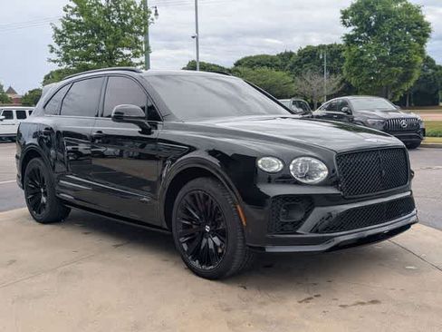 Used 2021 Bentley Bentayga Speed AWD/4WD image 3