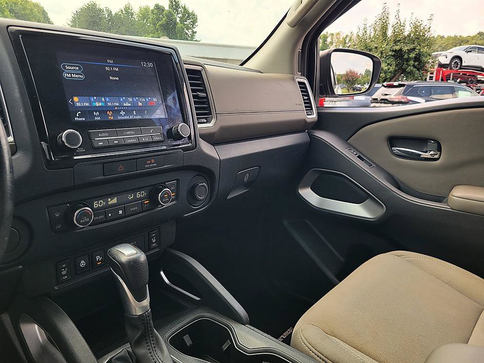 Certified 2022 Nissan Frontier SV RWD image 14