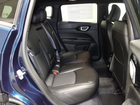 New 2026 Jeep Compass Latitude AWD/4WD image 14