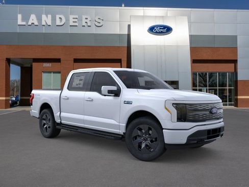 New 2025 Ford F150 Lightning Lariat image 7