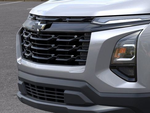 New 2026 Chevrolet Equinox LT w/ Convenience Package II image 13