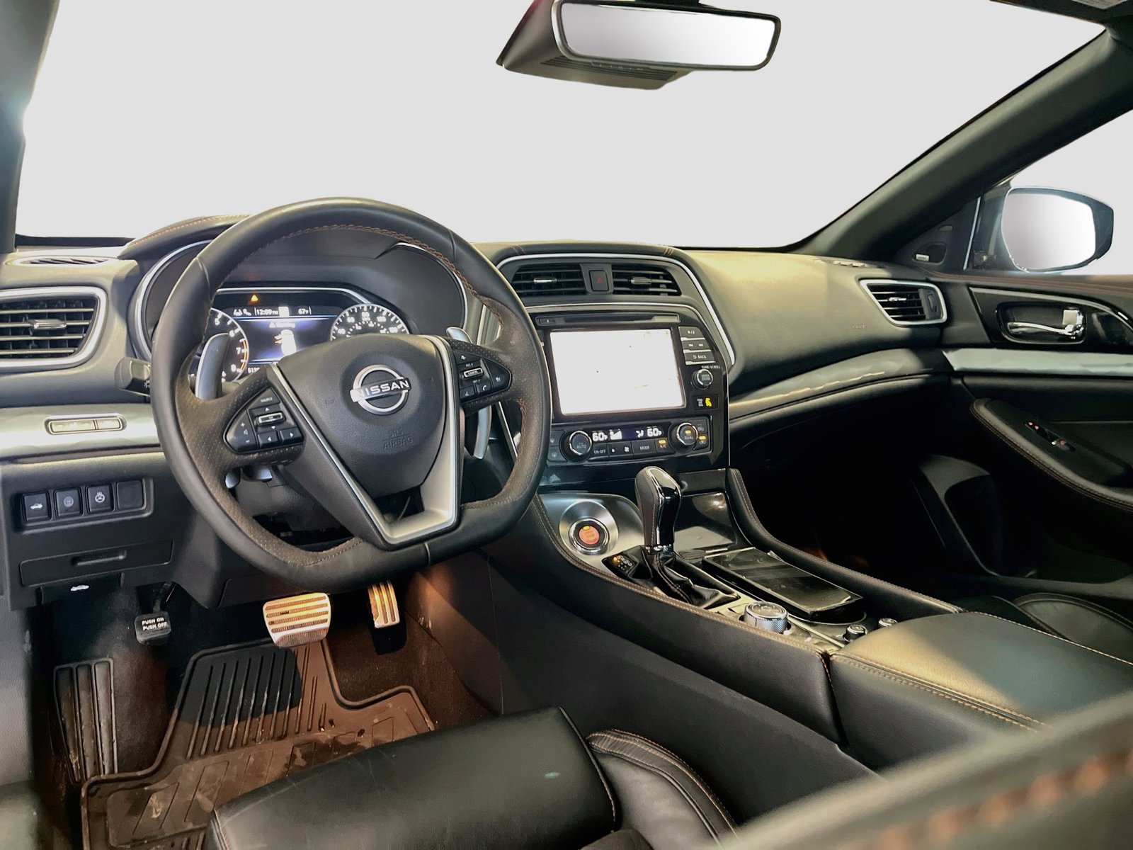 Used 2023 Nissan Maxima SR w/ Sport Mat Group FWD image 23