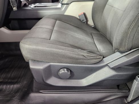 Used 2017 Ford F150 XL w/ Equipment Group 101A Mid image 13