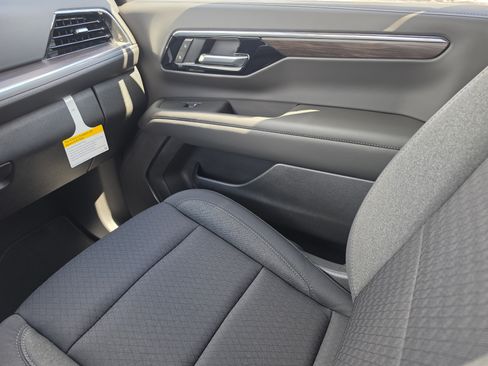 New 2026 Chevrolet Tahoe LS RWD image 20