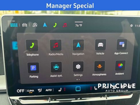 New 2025 Volkswagen Tiguan SE image 14