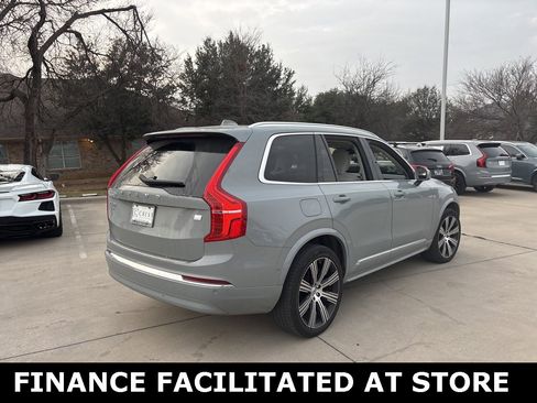 Certified 2024 Volvo XC90 T8 Plus w/ Protection Package Premier image 5