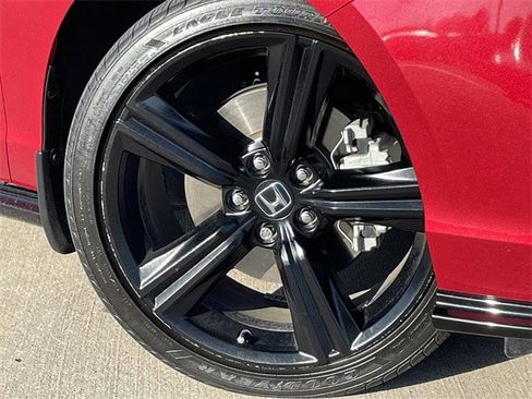 Certified 2024 Honda Accord Sport image 9