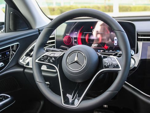 New 2026 Mercedes-Benz E 350 Sedan image 14