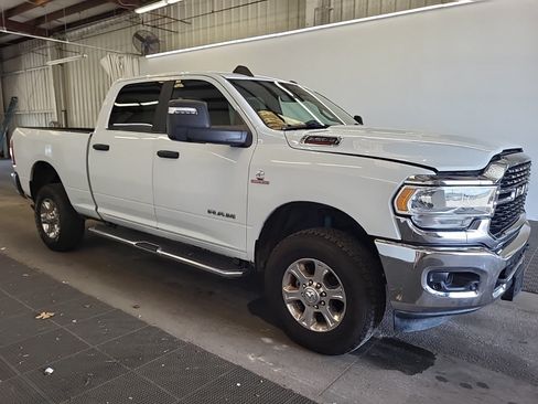 Used 2024 RAM 2500 Big Horn w/ Off Road Package AWD/4WD image 4