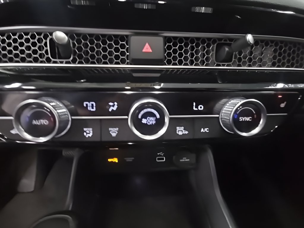 Used 2022 Honda Civic EX image 33