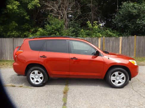 Used 2007 Toyota RAV4 4WD image 8