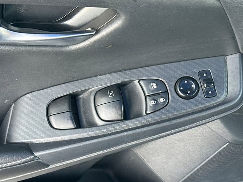 Used 2023 Nissan Sentra SV FWD image 15