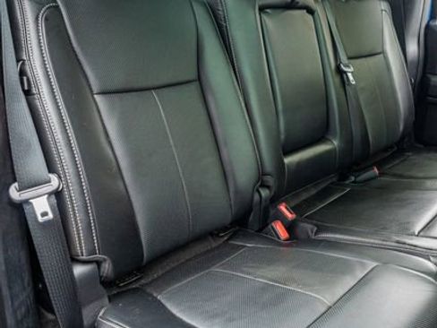 Used 2018 Ford F150 Lariat w/ Equipment Group 502A Luxury AWD/4WD image 40