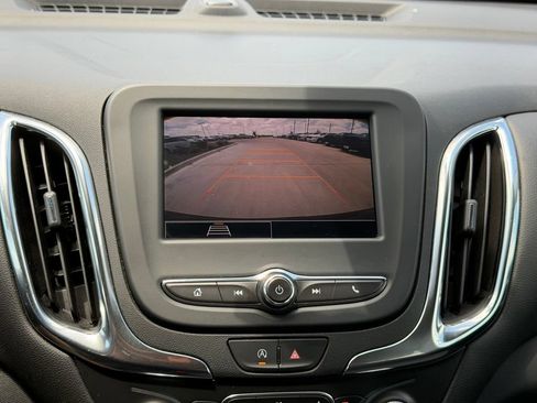 Used 2024 Chevrolet Equinox LT AWD/4WD image 16