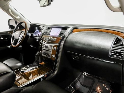 Used 2018 INFINITI QX80 2WD w/ Driver Assistance Package image 11