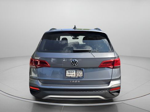 Certified 2022 Volkswagen Taos S w/ IQ Drive S Package FWD image 4