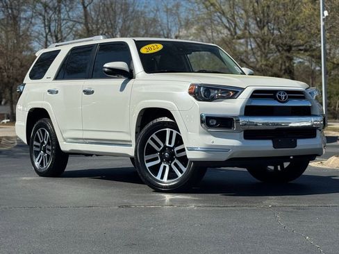 Used 2022 Toyota 4Runner Limited image 2