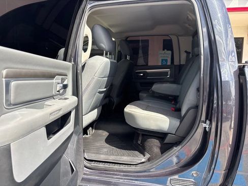 Used 2017 RAM 1500 Big Horn AWD/4WD image 18