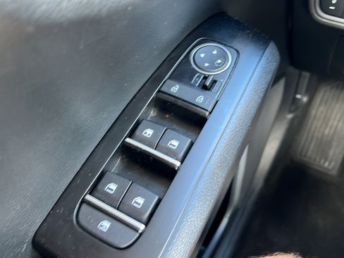 Used 2023 Kia Soul EX FWD image 21