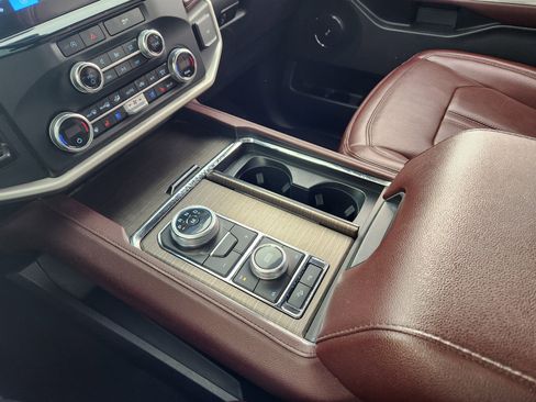 Certified 2023 Ford Expedition Limited image 26