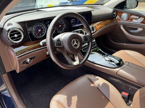Used 2018 Mercedes-Benz E 400 4MATIC Wagon w/ Premium 2 Package (Q02) image 14