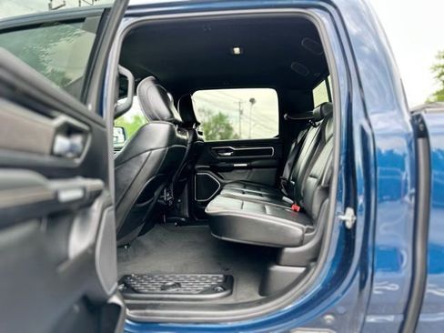 Used 2023 RAM 1500 Laramie AWD/4WD image 19