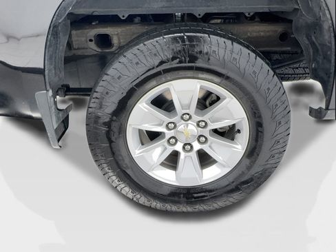 Used 2020 Chevrolet Silverado 1500 LT w/ Texas Edition RWD image 14