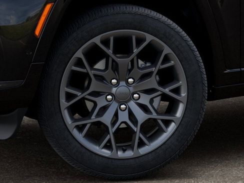 New 2025 Jeep Grand Cherokee L Summit w/ Obsidian Package AWD/4WD image 9