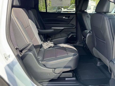 New 2026 Chevrolet Traverse High Country AWD/4WD image 14