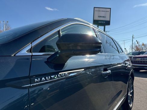 Used 2021 Lincoln Nautilus Reserve image 34