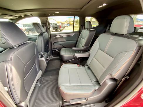 New 2026 GMC Acadia AT4 w/ LPO, Floor Liner Package AWD/4WD image 23