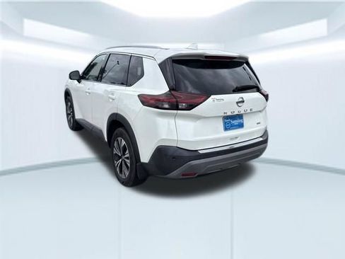 Used 2021 Nissan Rogue SV w/ Premium Package FWD image 8
